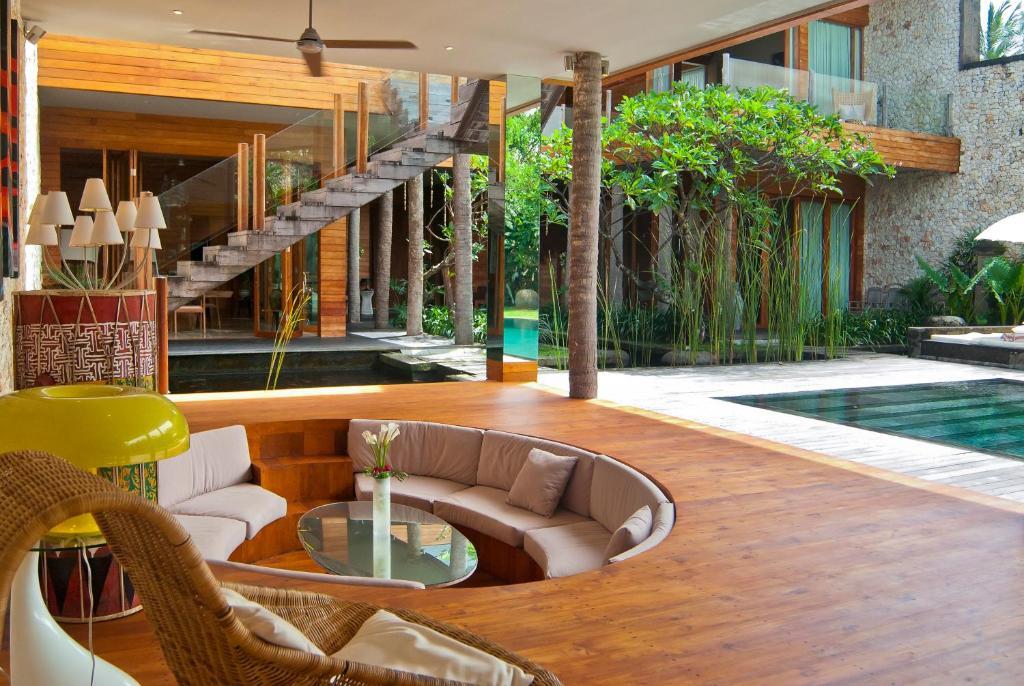 Eko Villa Seminyak - Tropical Villa, Walk To Beach ภายนอก รูปภาพ