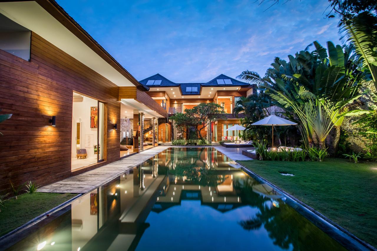 Eko Villa Seminyak - Tropical Villa, Walk To Beach ภายนอก รูปภาพ
