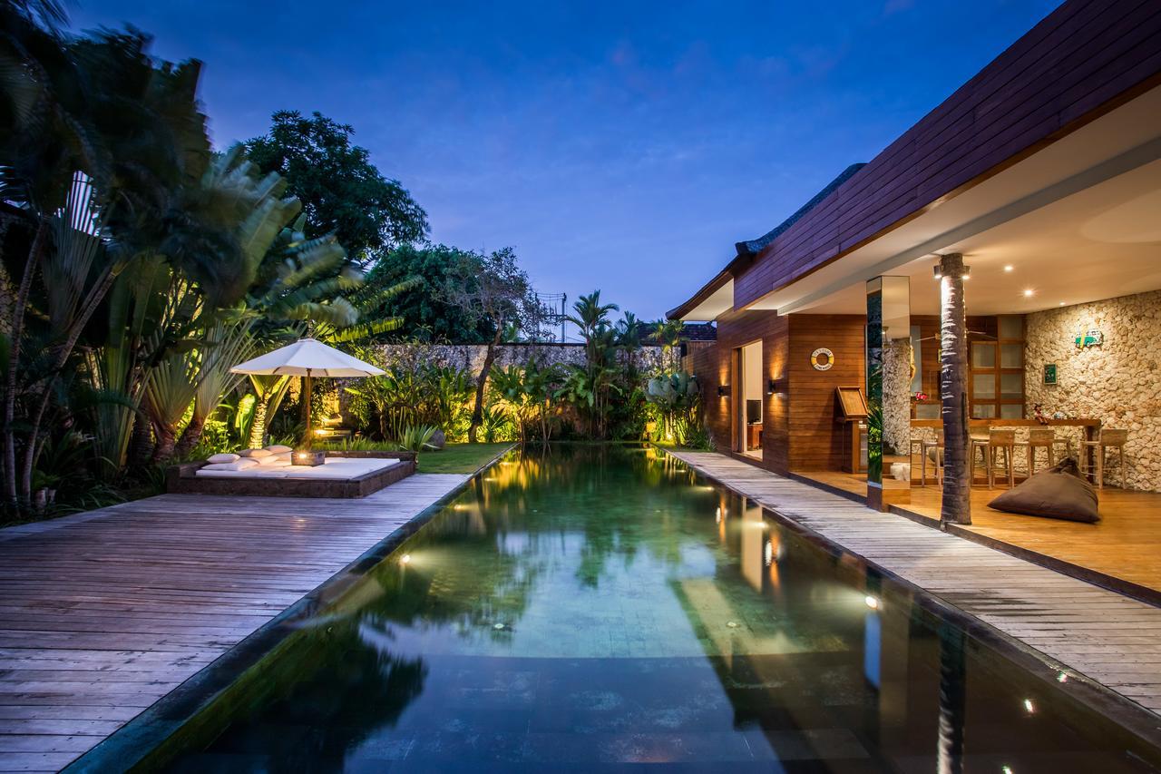 Eko Villa Seminyak - Tropical Villa, Walk To Beach ภายนอก รูปภาพ