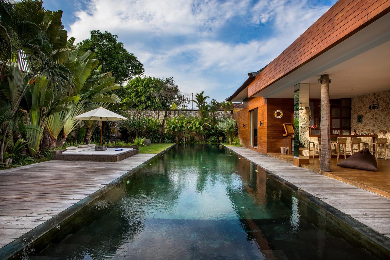 Eko Villa Seminyak - Tropical Villa, Walk To Beach ภายนอก รูปภาพ