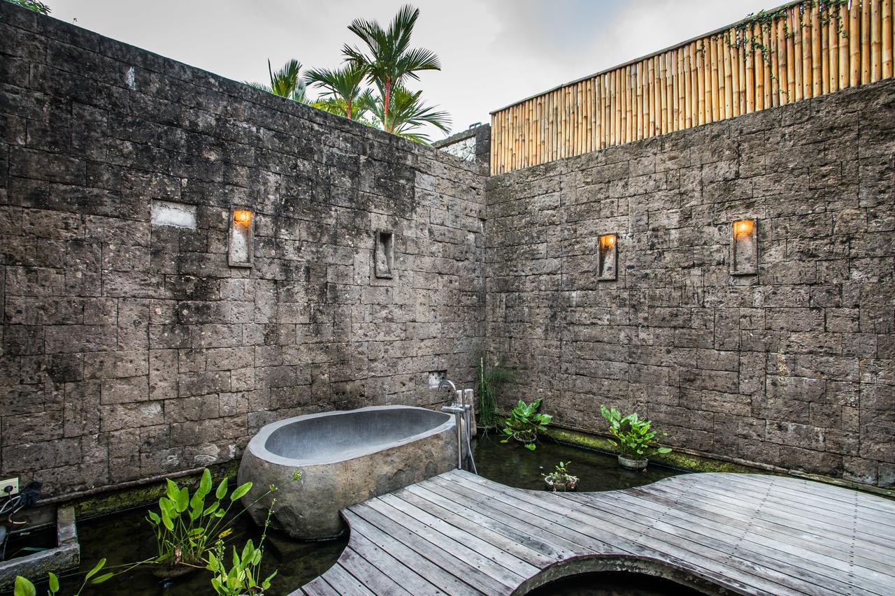 Eko Villa Seminyak - Tropical Villa, Walk To Beach ภายนอก รูปภาพ