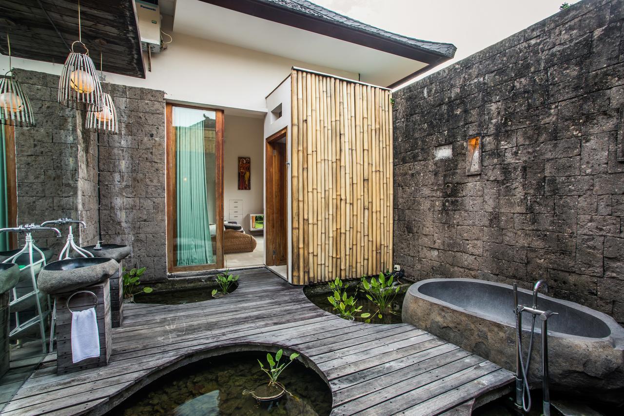 Eko Villa Seminyak - Tropical Villa, Walk To Beach ภายนอก รูปภาพ